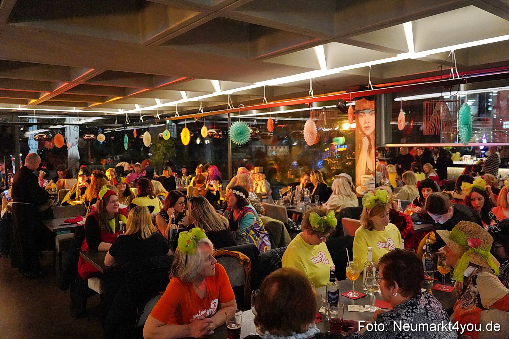 Weiberfasching Neumarkt 2024 0126