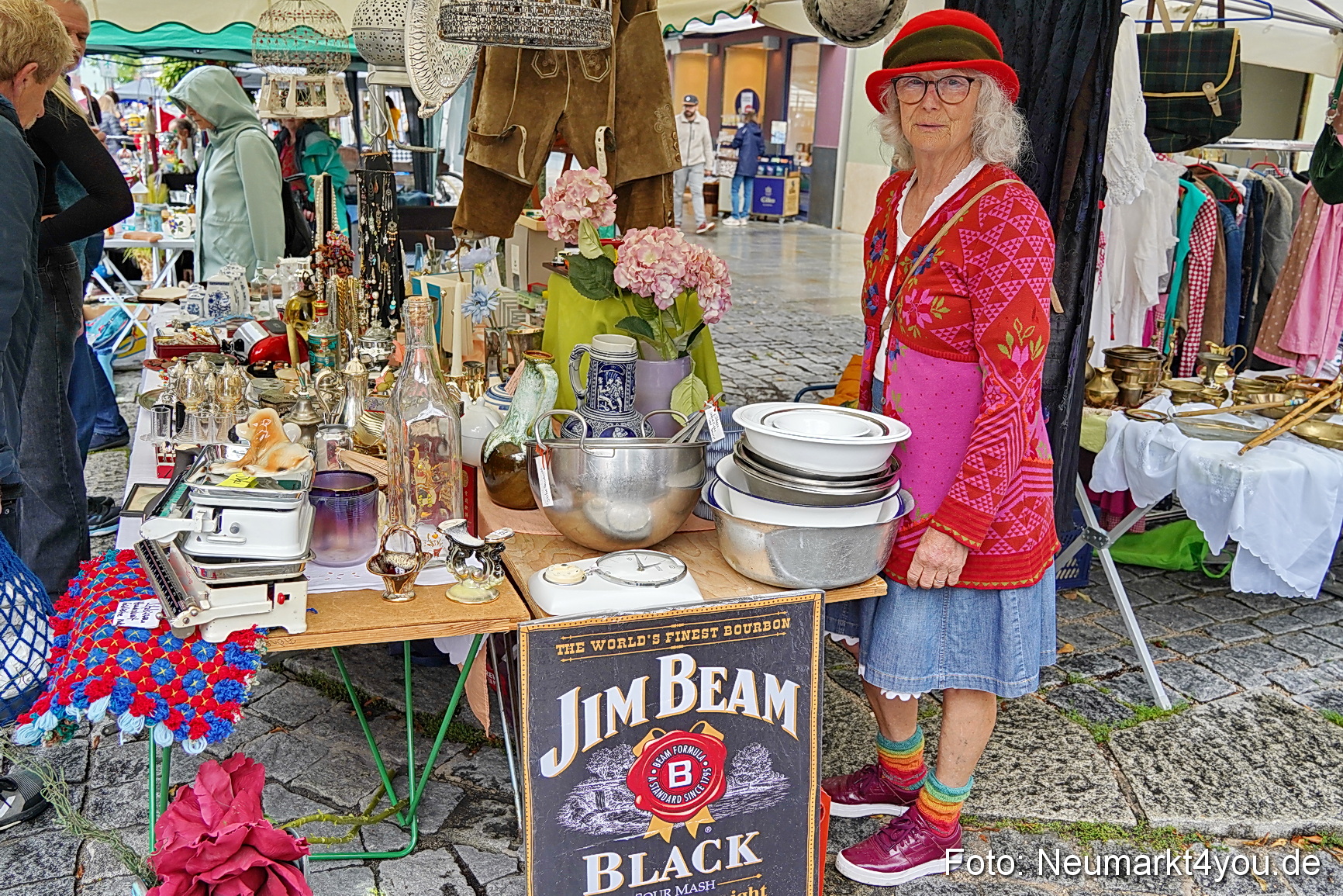 Altstadtflohmarkt Neumarkt 2025 0021