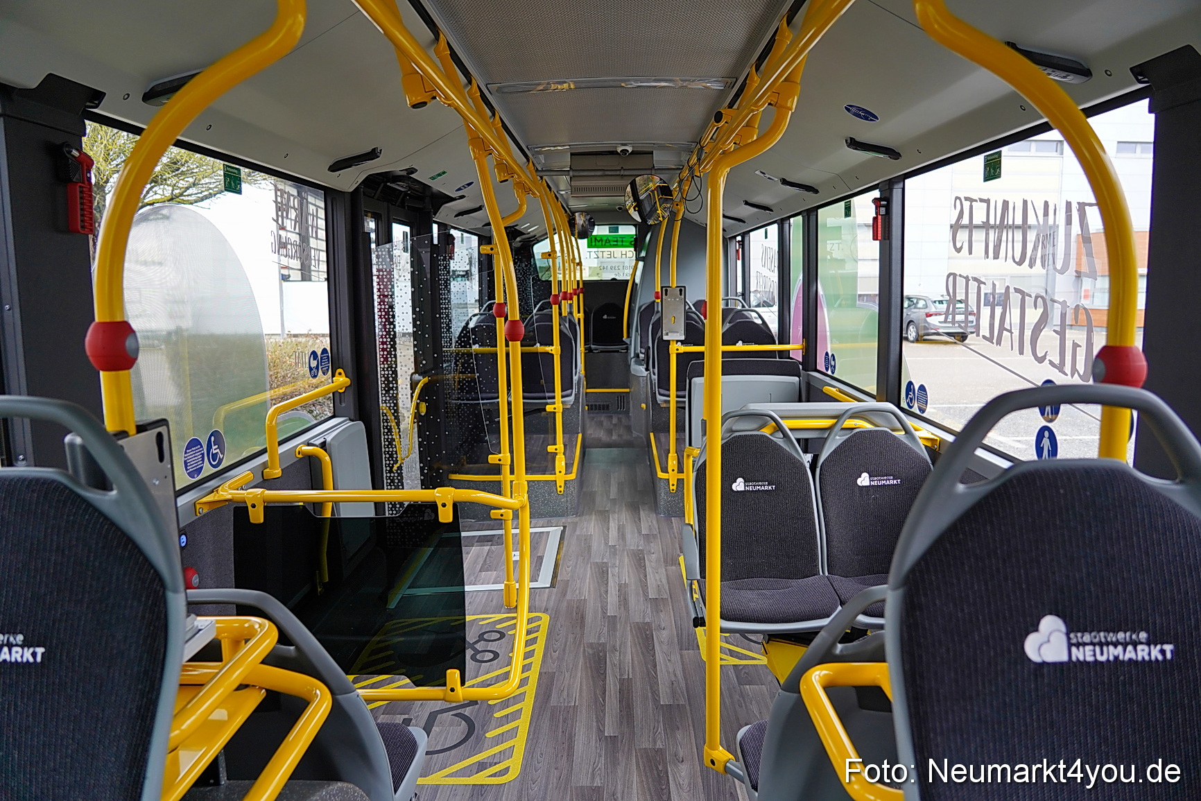 Elektrobusse Stadtwerke Neumarkt 2025 0004