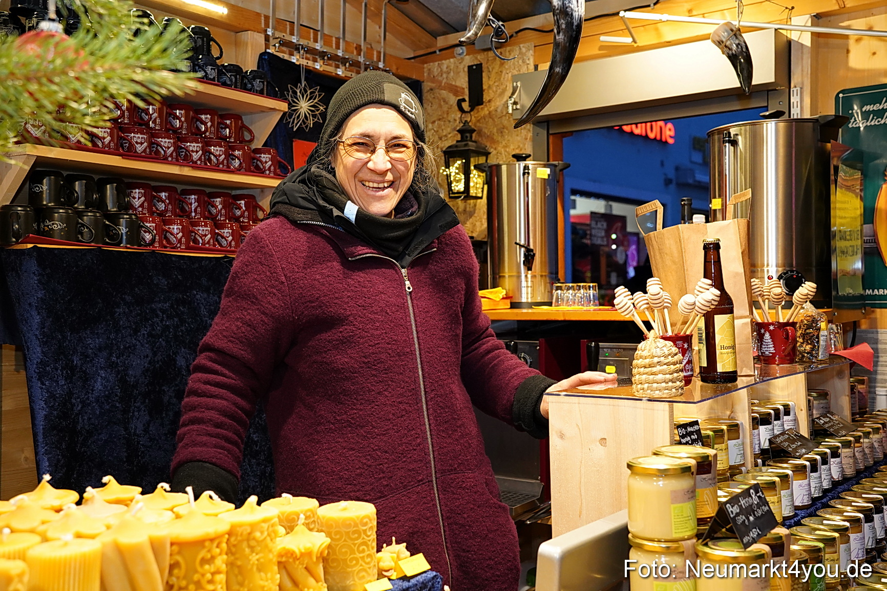 Eroeffnung Weihnachtsmarkt Neumarkt 2025 0021