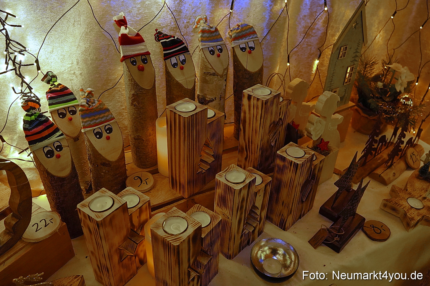 Eroeffnung Weihnachtsmarkt Neumarkt 2025 0044
