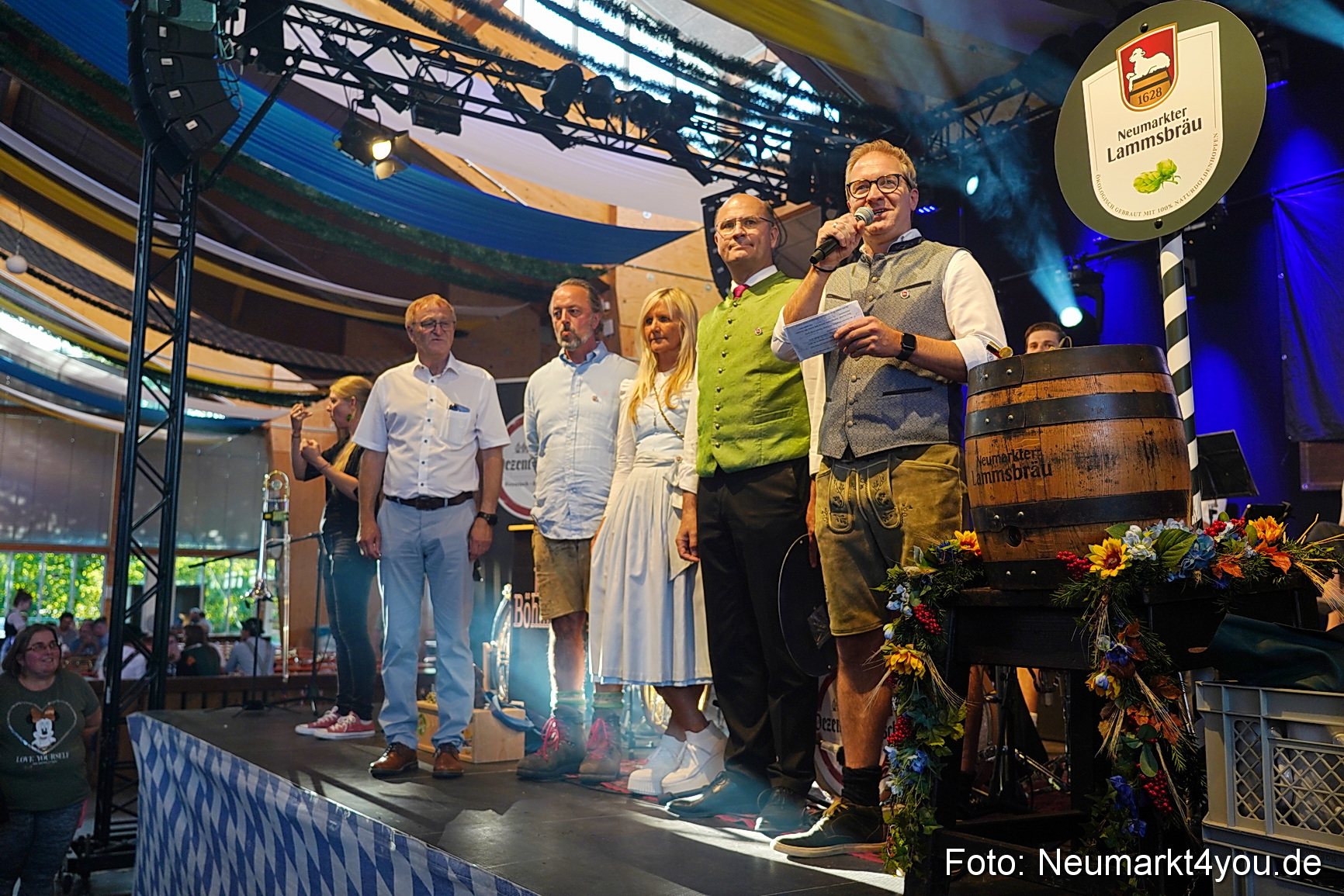 JURA Volksfest Anzapfen 0005