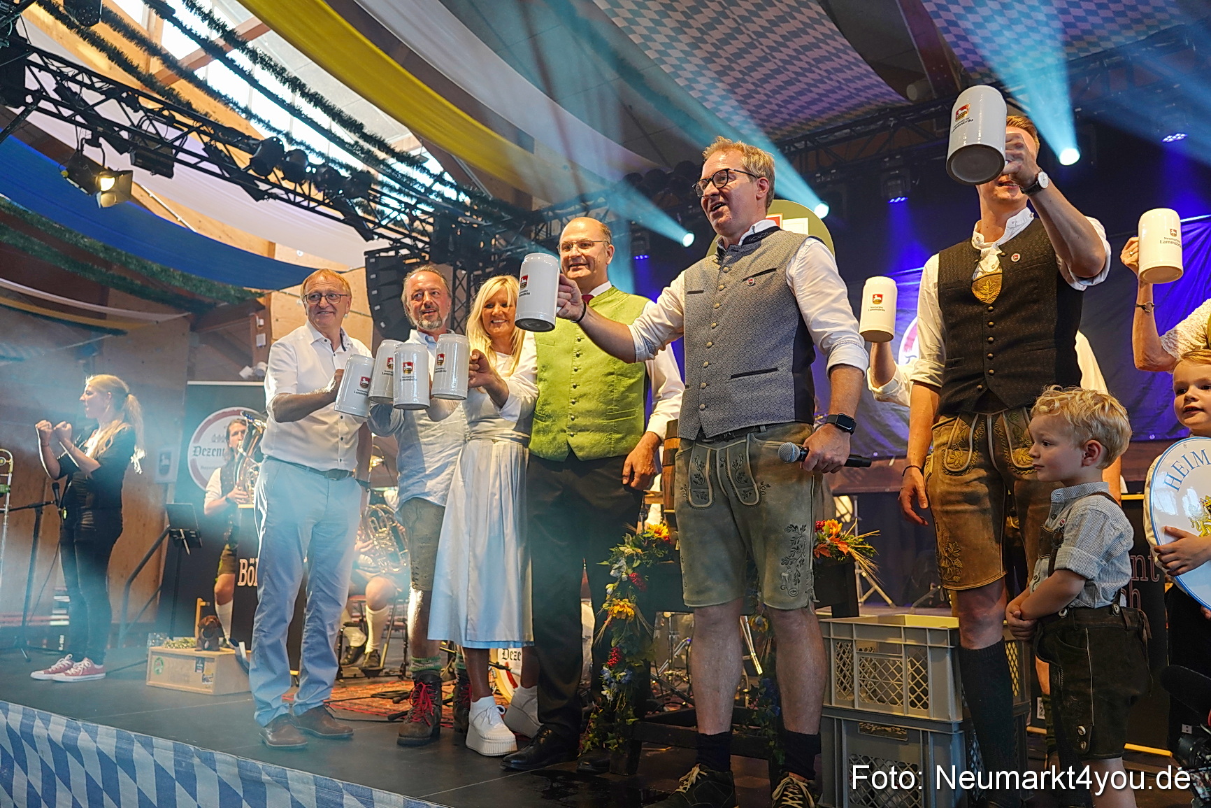 JURA Volksfest Anzapfen 0011