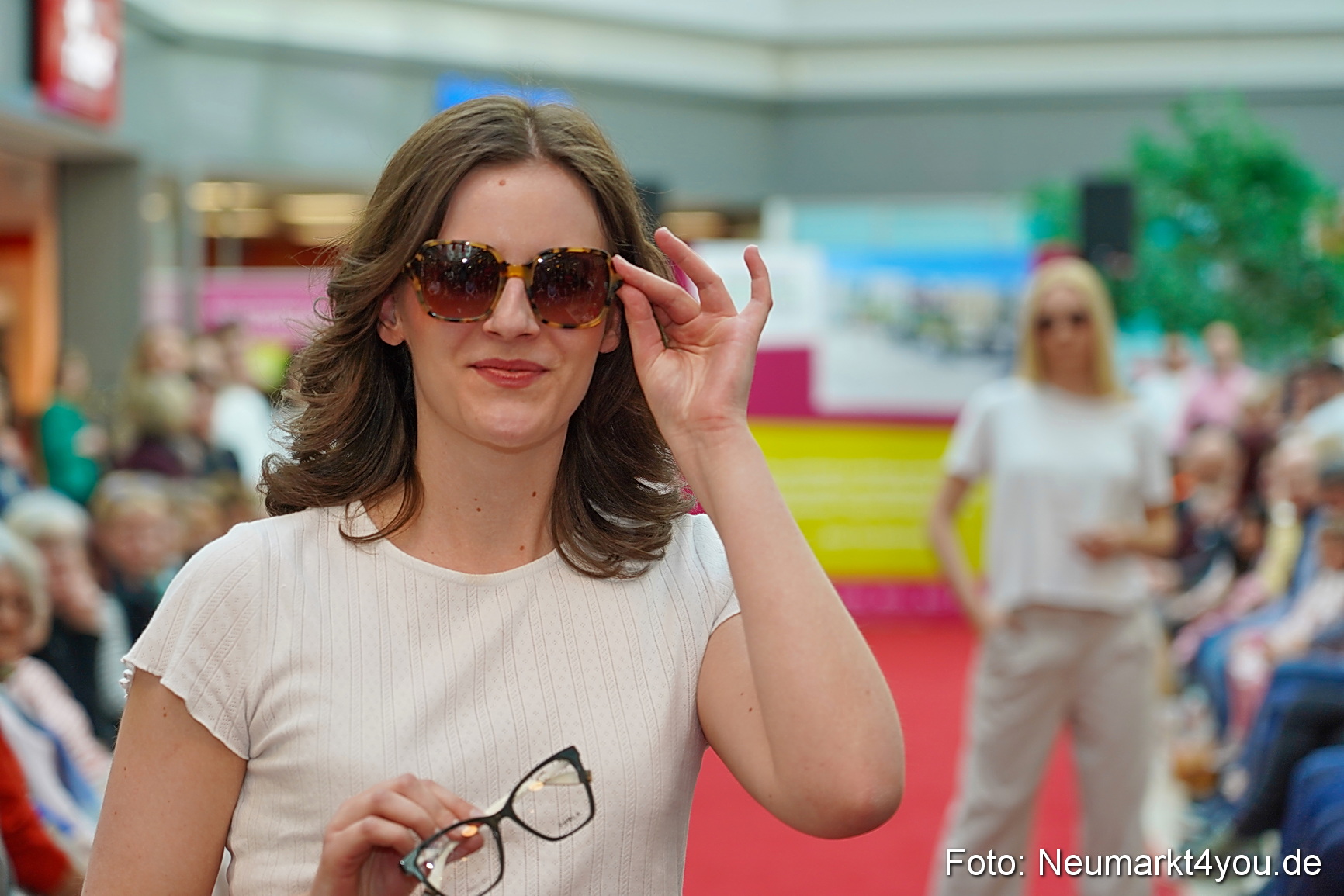 Modenschau NeuerMarkt Fruehling 2025 0028