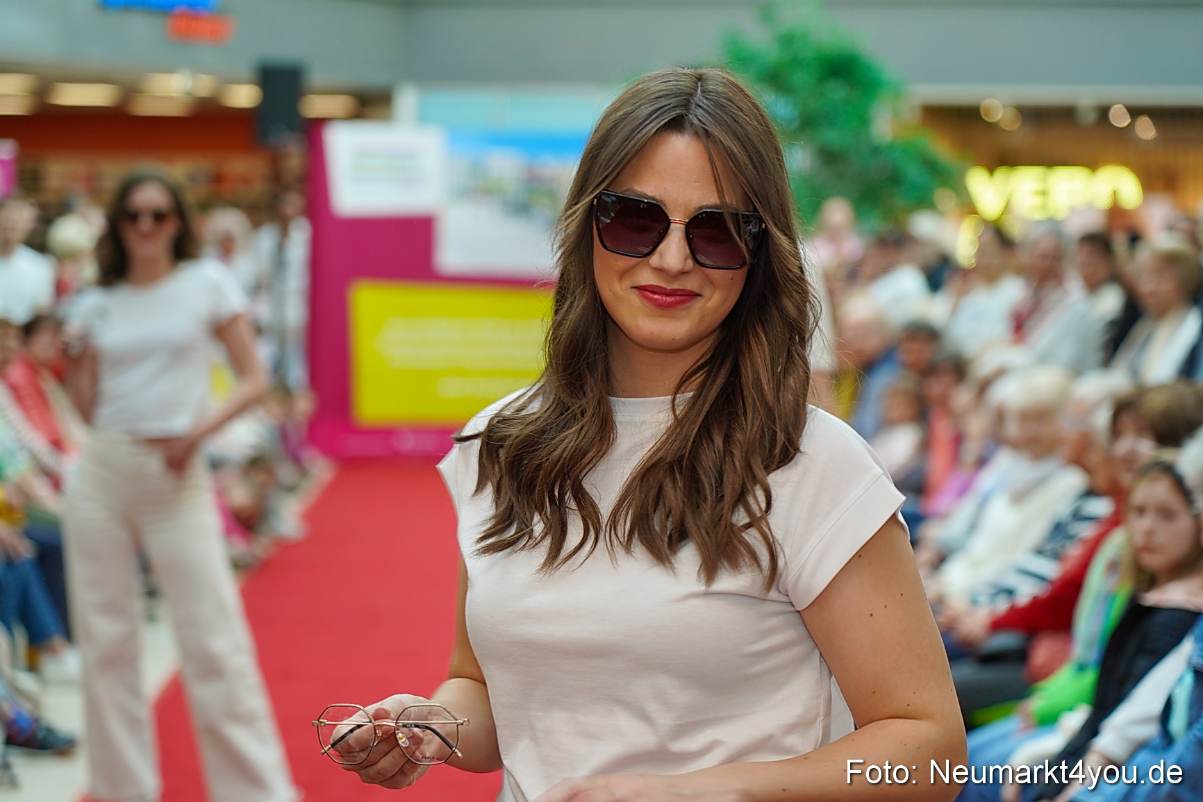 Modenschau NeuerMarkt Fruehling 2025 0029