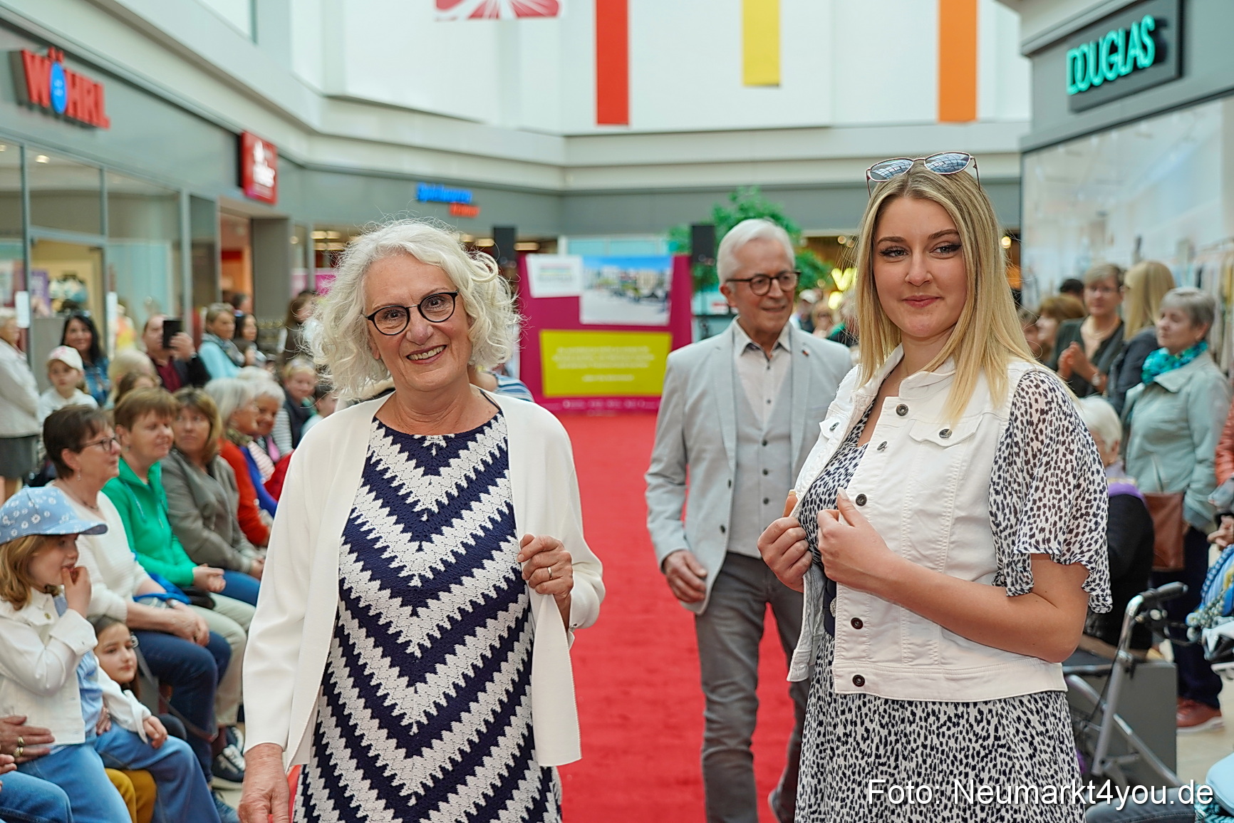Modenschau NeuerMarkt Fruehling 2025 0061
