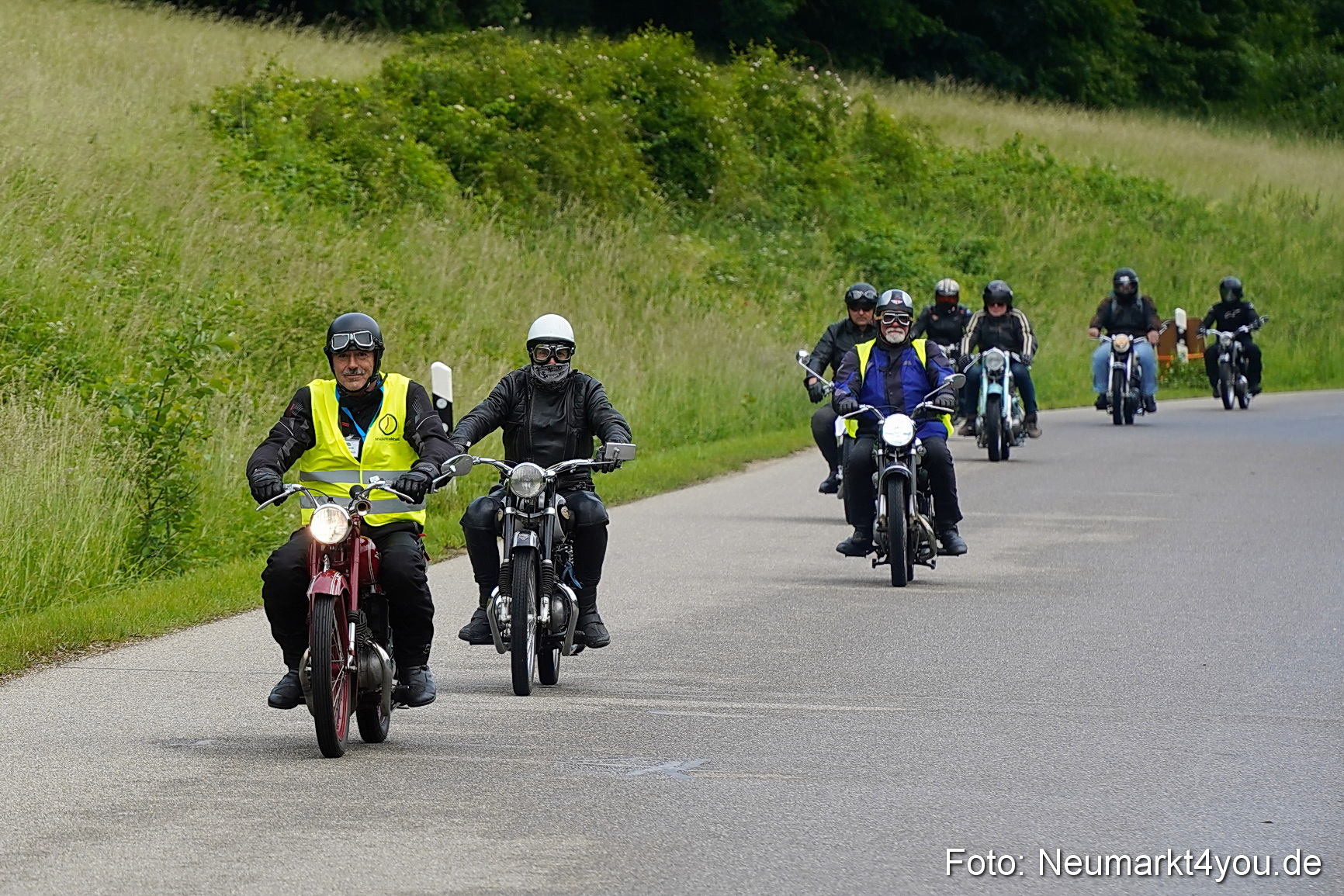Oldtimertreffen Neumarkt Rundfahrt 2025 0044