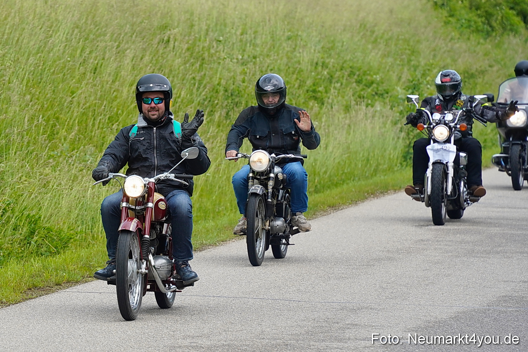 Oldtimertreffen Neumarkt Rundfahrt 2025 0053