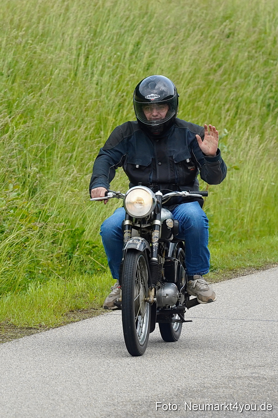 Oldtimertreffen Neumarkt Rundfahrt 2025 0054