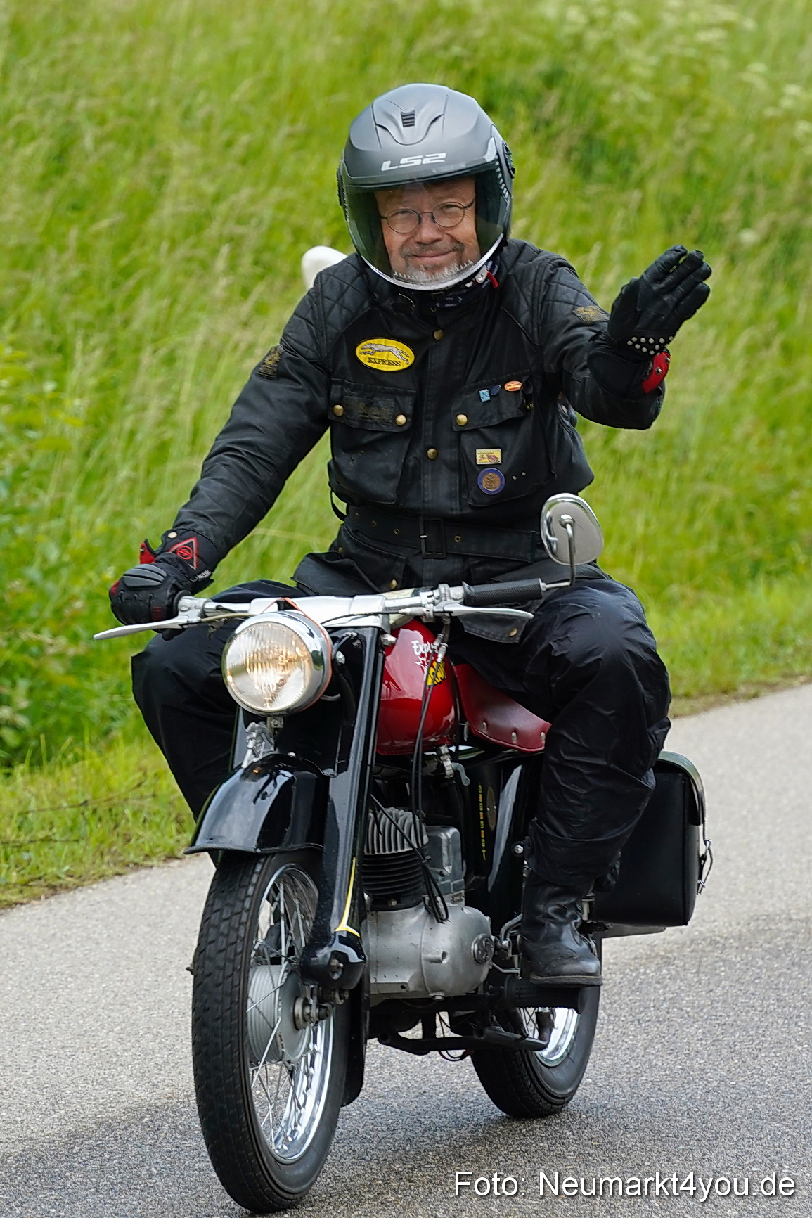 Oldtimertreffen Neumarkt Rundfahrt 2025 0061