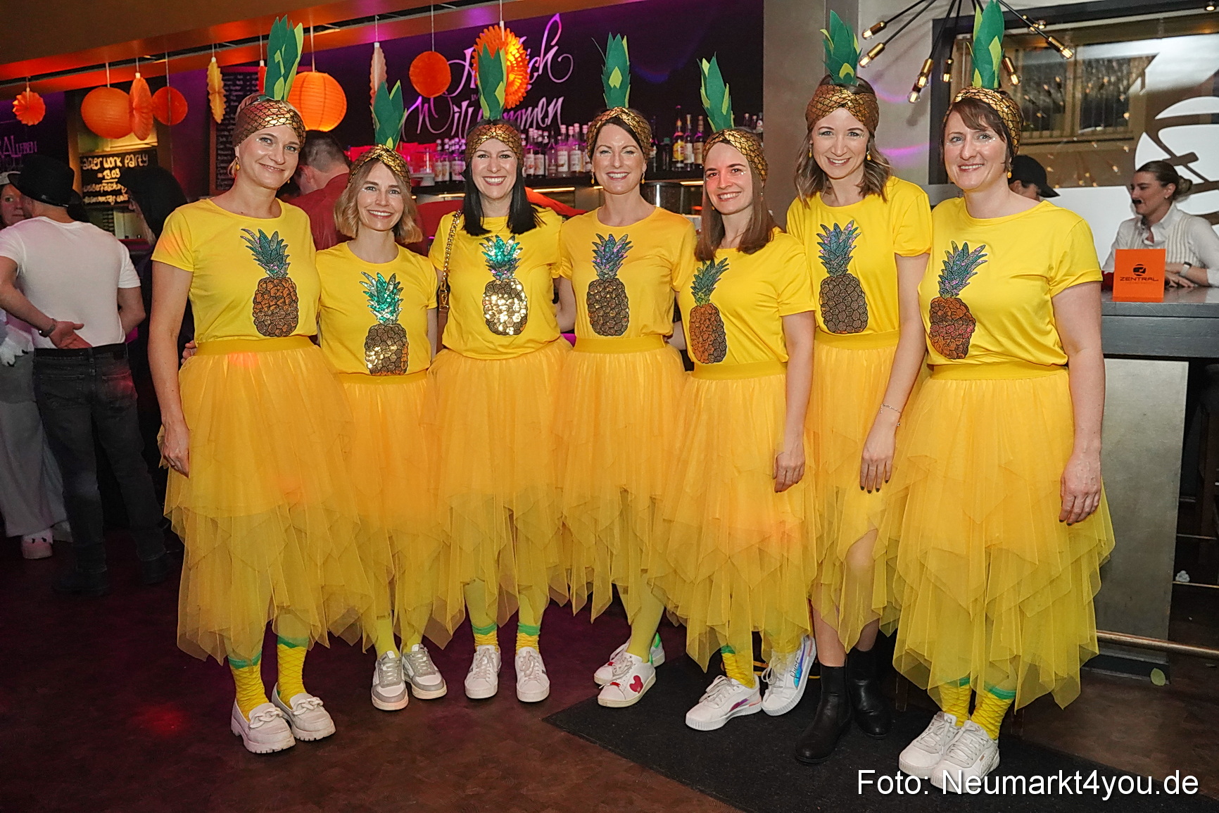 Weiberfasching Neumarkt 2025 0005