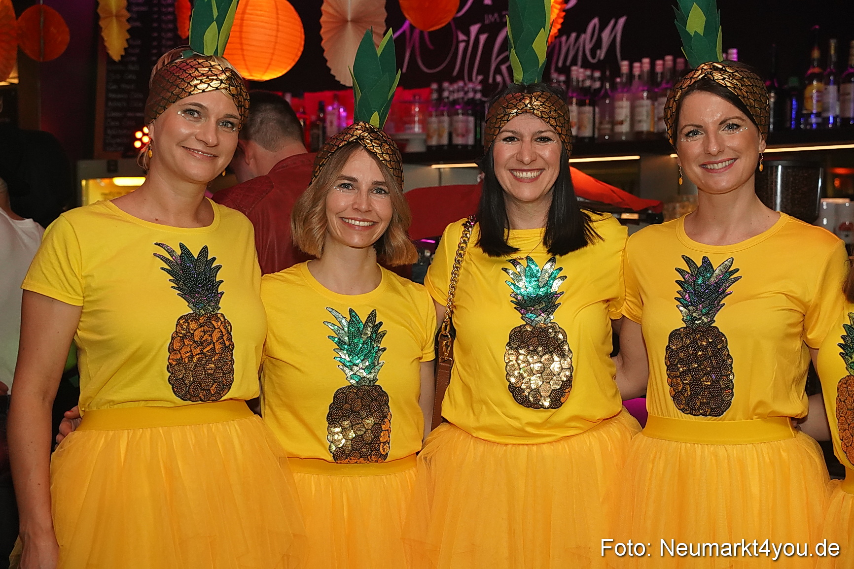 Weiberfasching Neumarkt 2025 0006