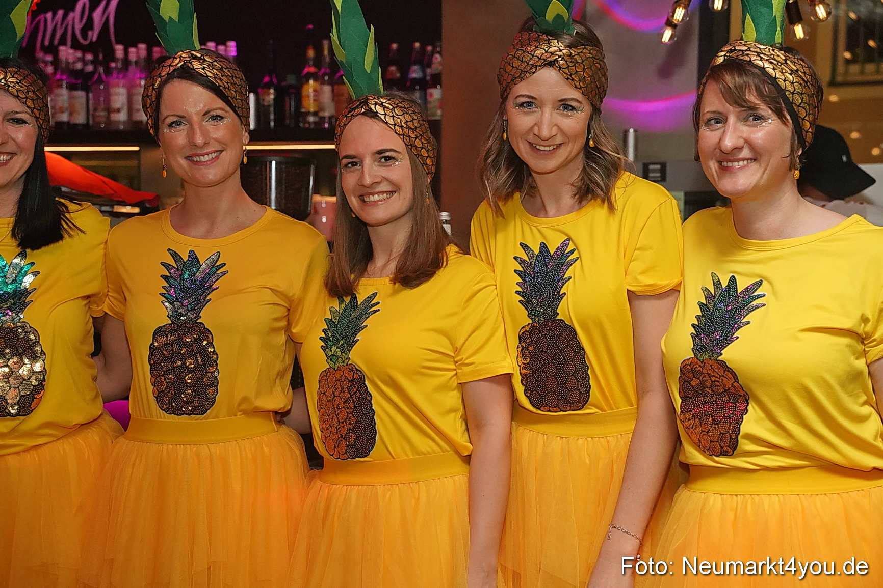 Weiberfasching Neumarkt 2025 0007