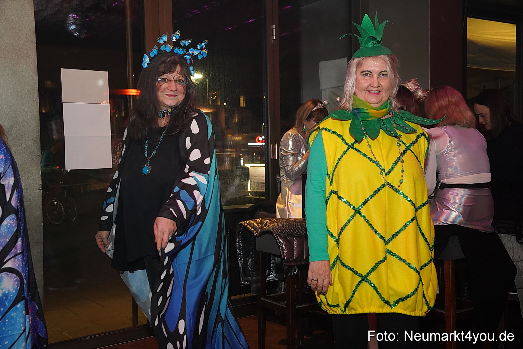 Weiberfasching Neumarkt 2025 0008