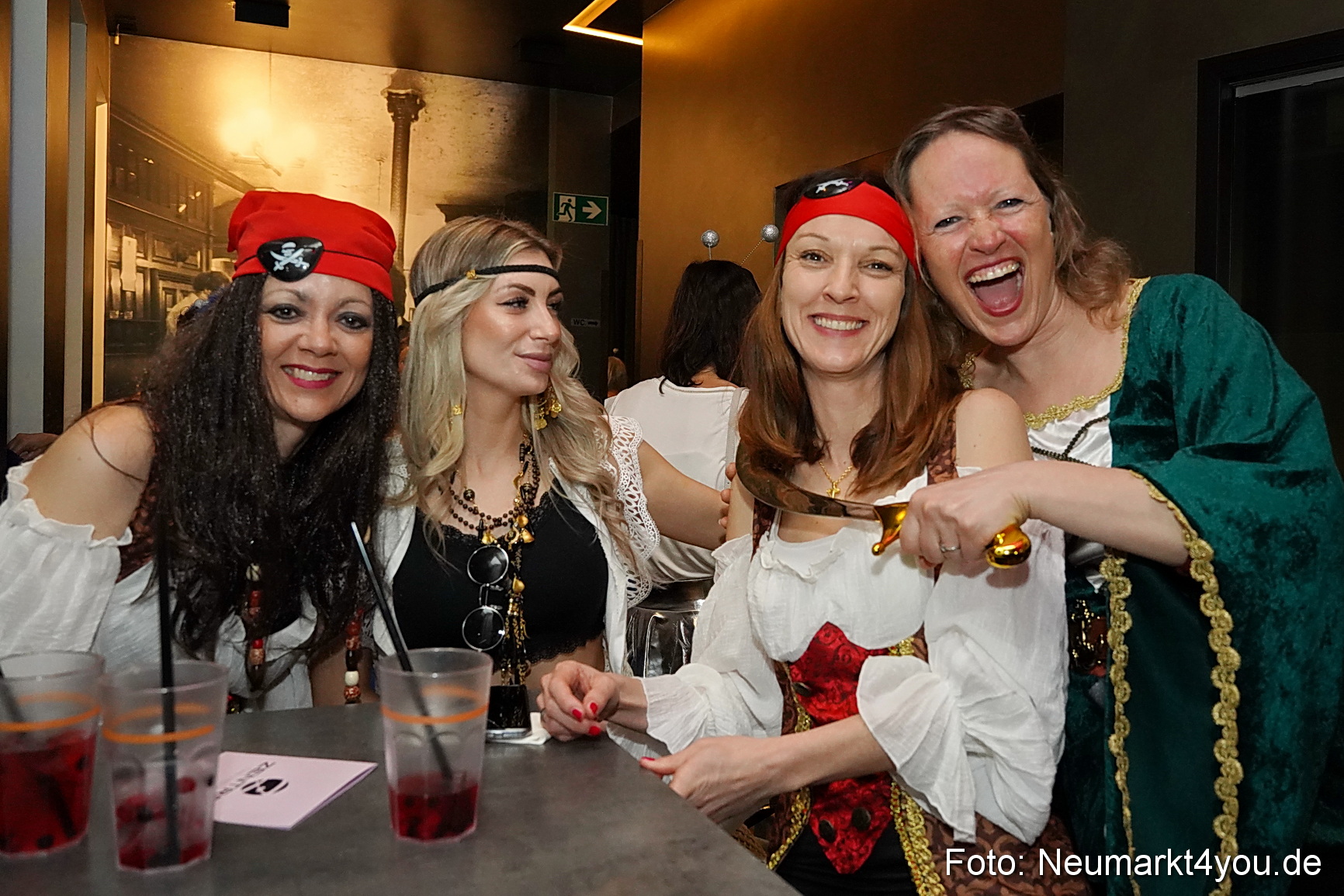 Weiberfasching Neumarkt 2025 0023