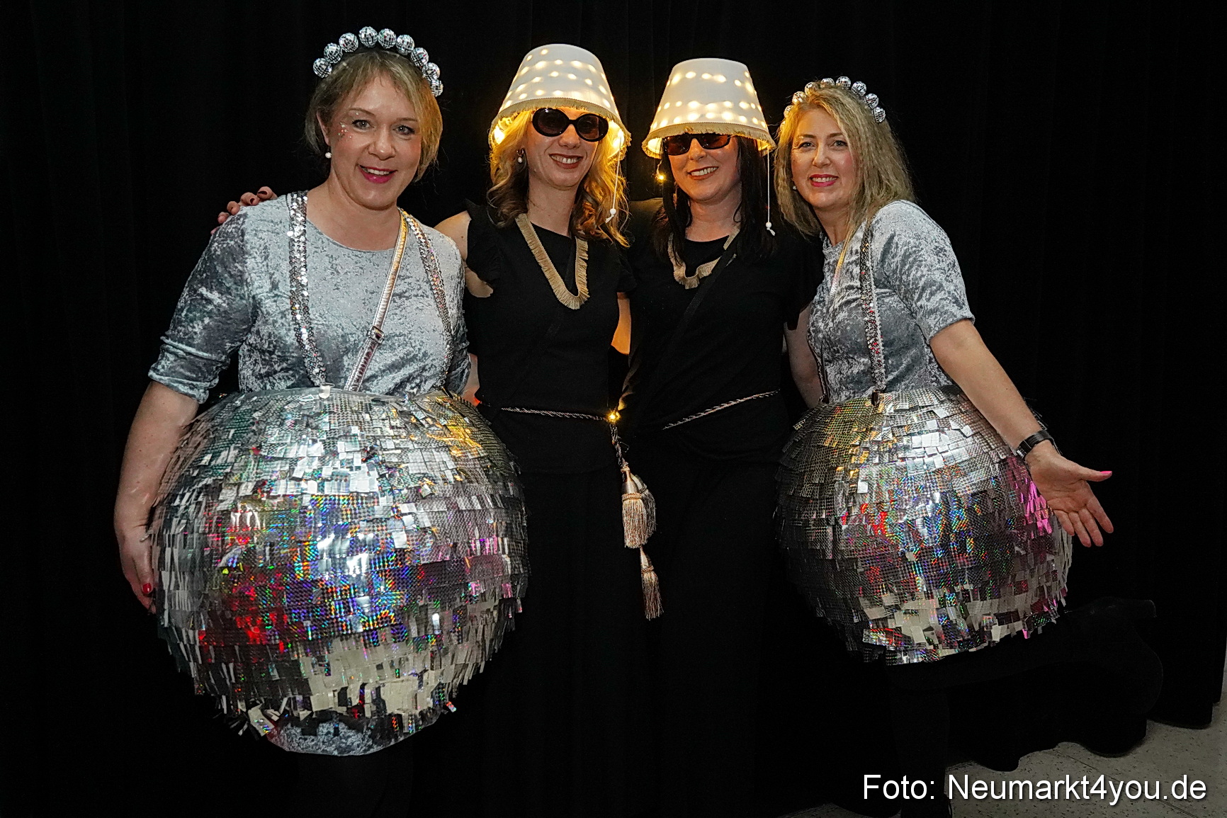 Weiberfasching Neumarkt 2025 0048