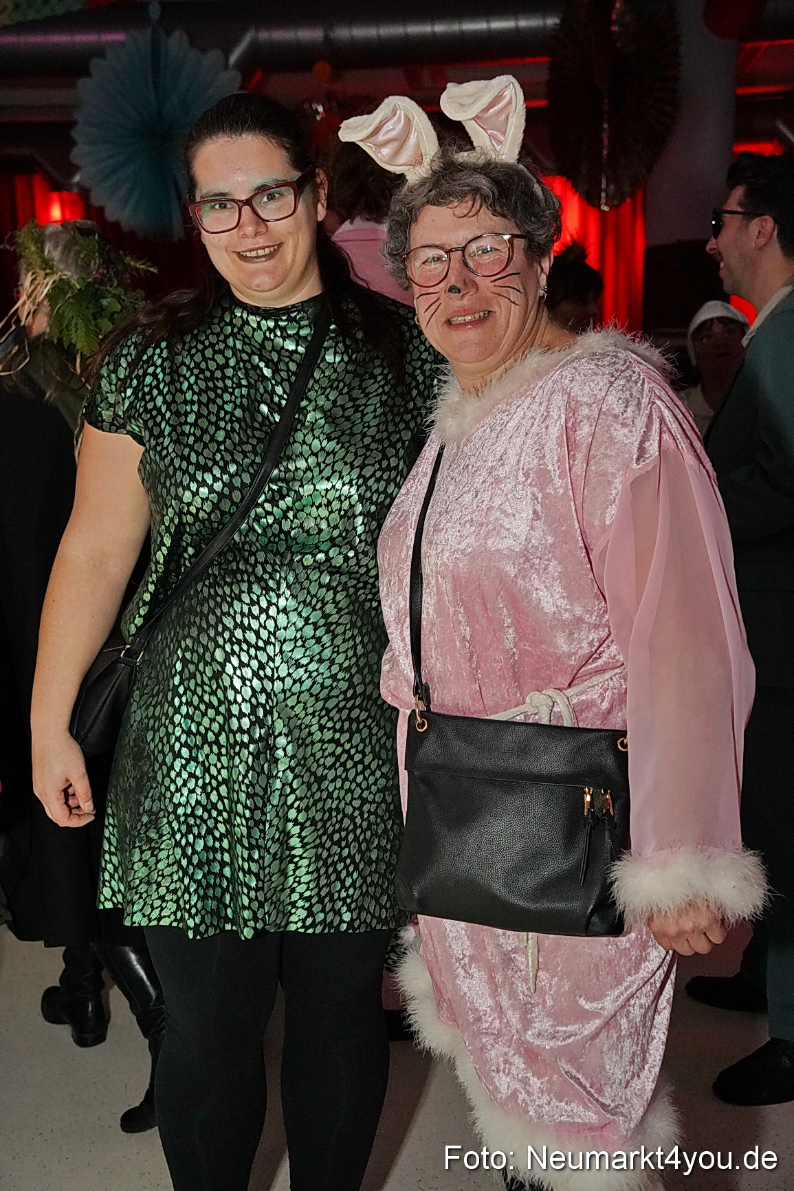 Weiberfasching Neumarkt 2025 0052