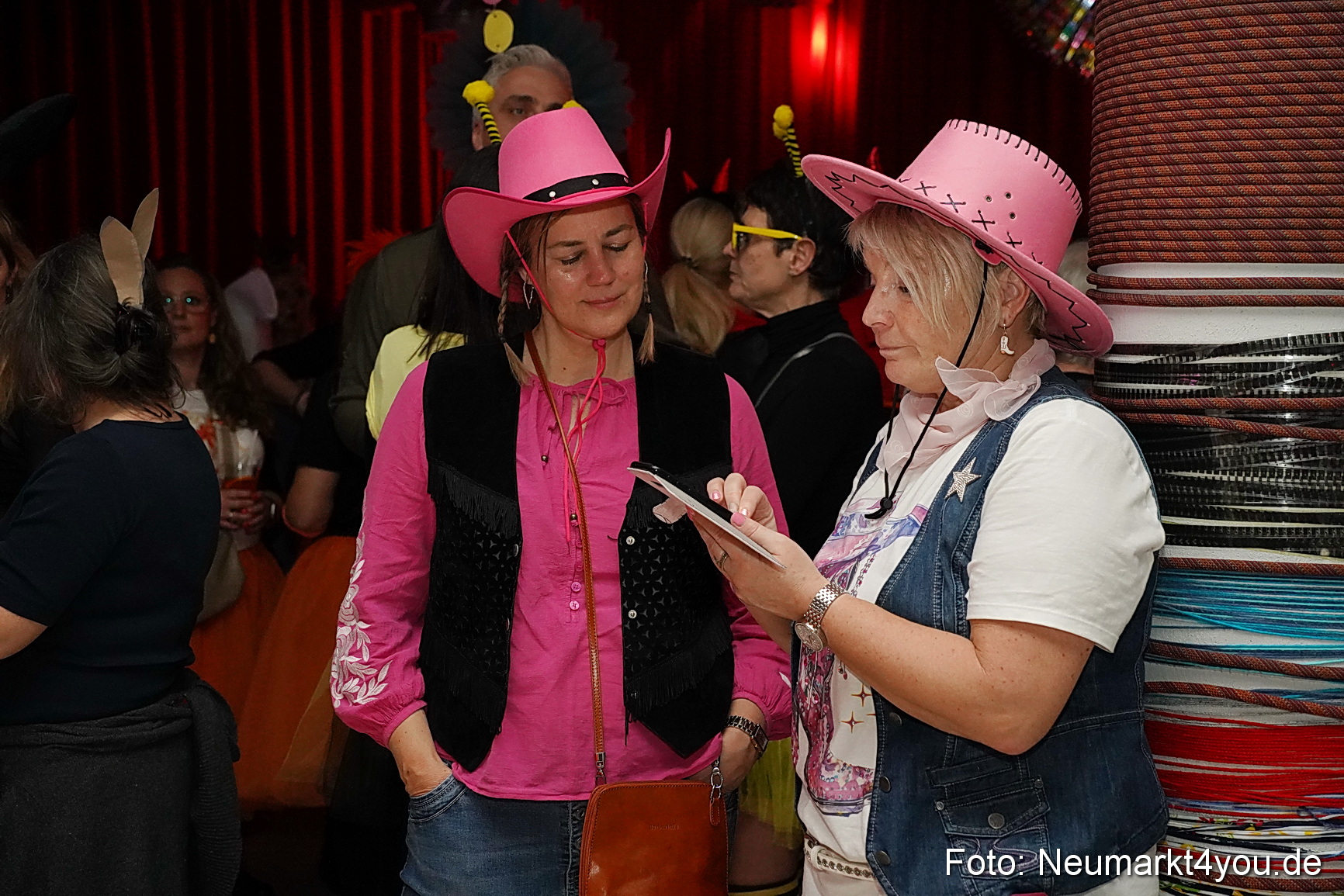 Weiberfasching Neumarkt 2025 0072