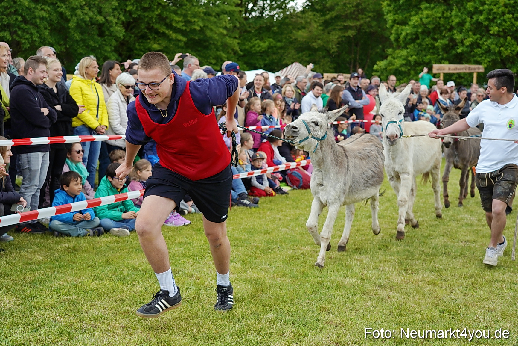 Esellrennen Fruehlingsfest Neumarkt 2026 0033