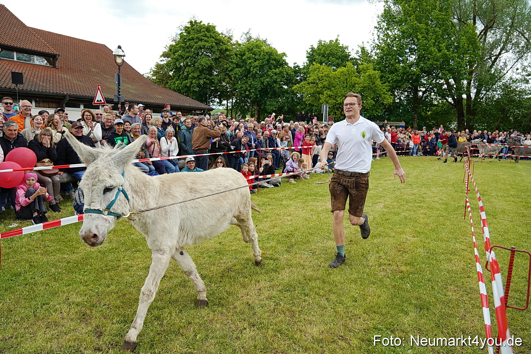 Esellrennen Fruehlingsfest Neumarkt 2026 0041