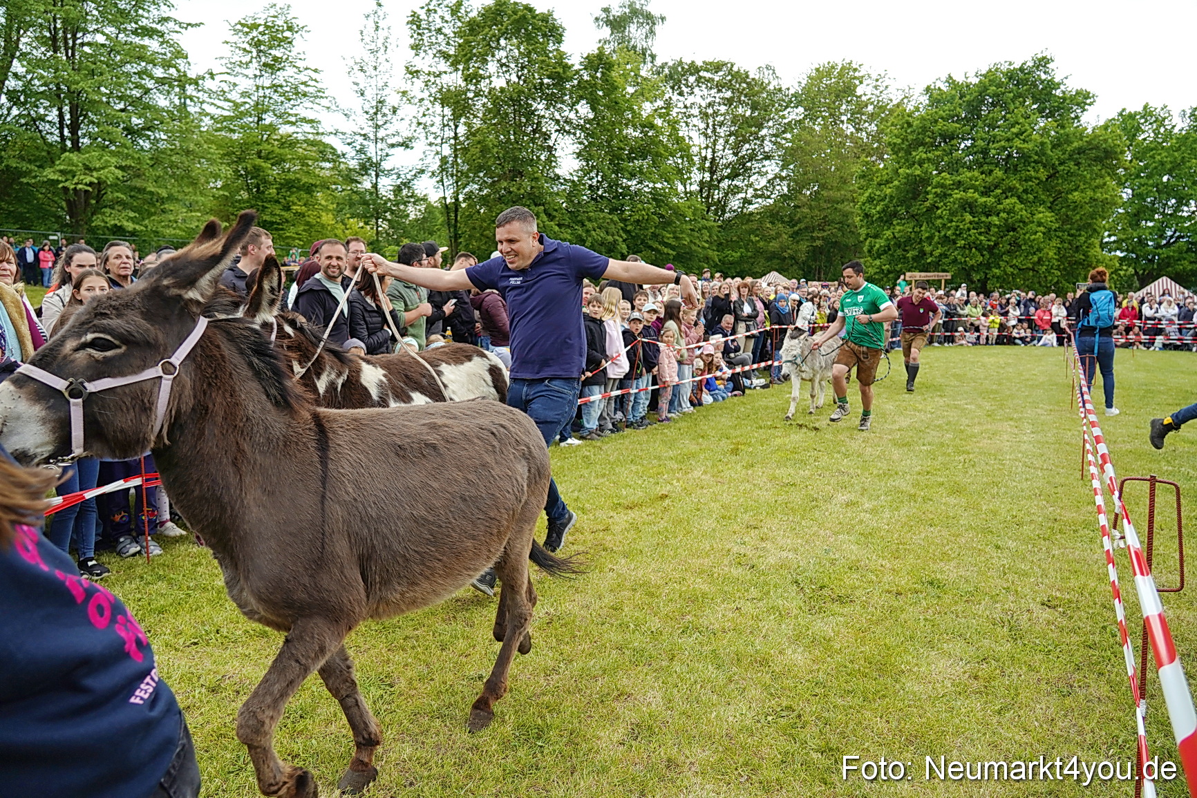 Esellrennen Fruehlingsfest Neumarkt 2026 0078