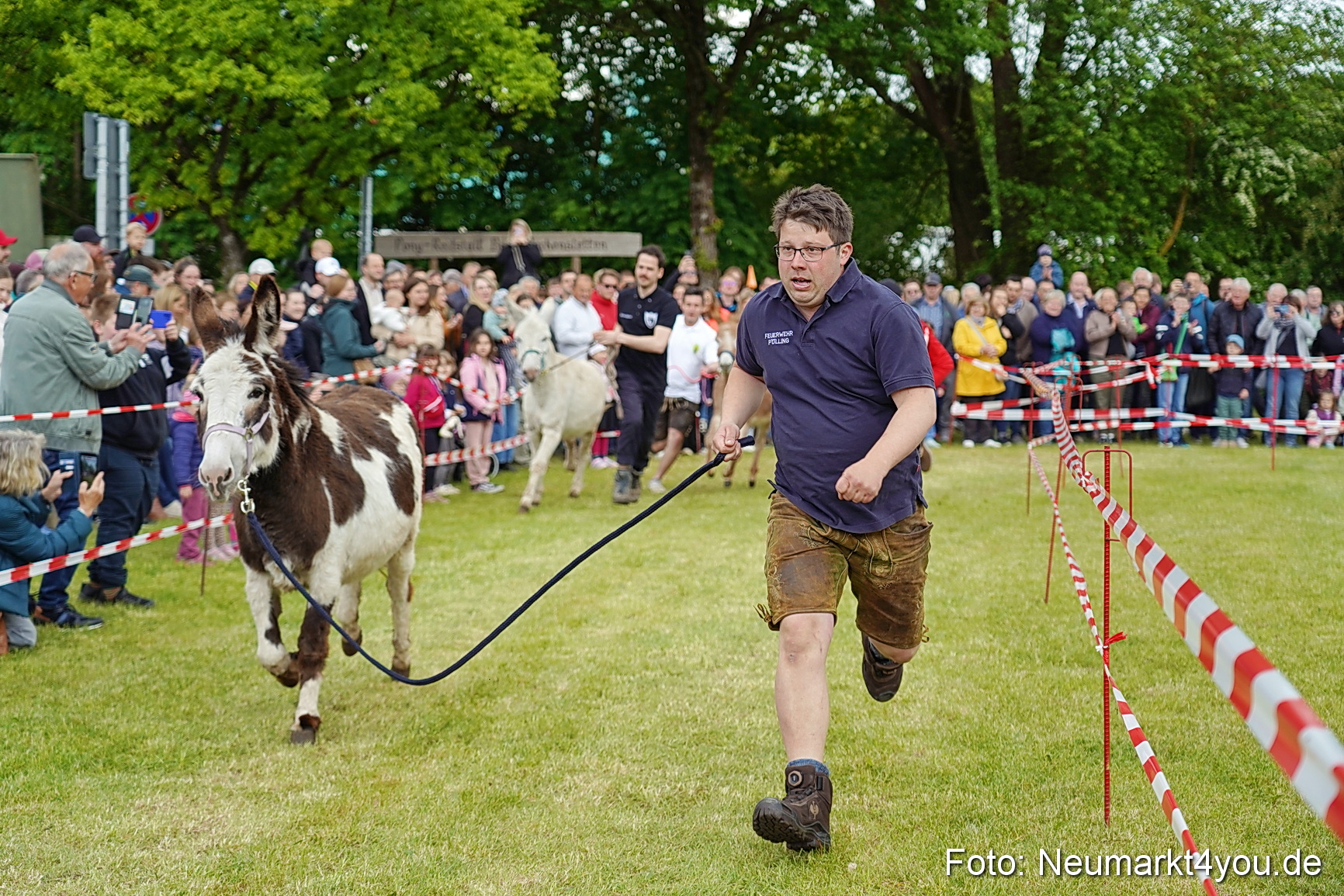 Esellrennen Fruehlingsfest Neumarkt 2026 0115