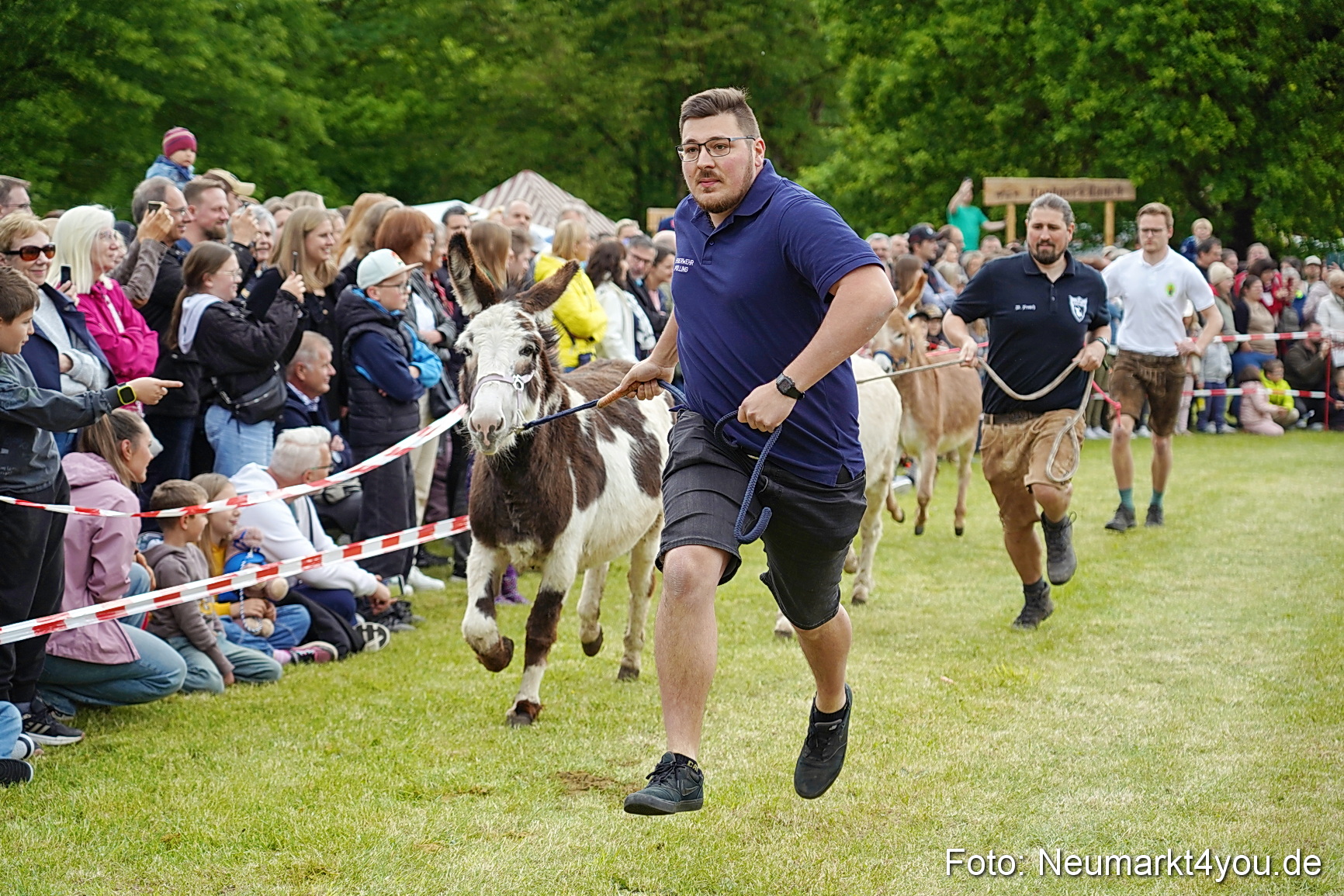 Esellrennen Fruehlingsfest Neumarkt 2026 0118