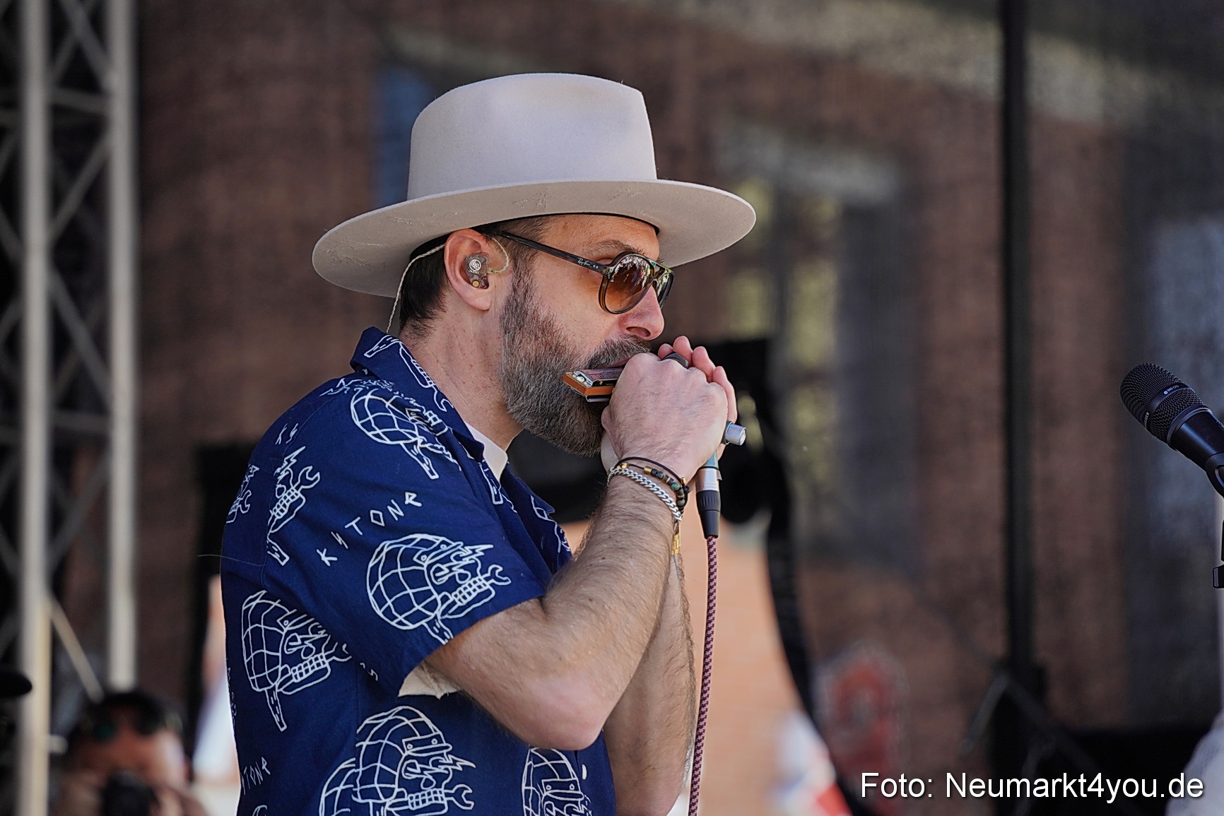 San2 and His Soul Patrol Al Jones Band 0008