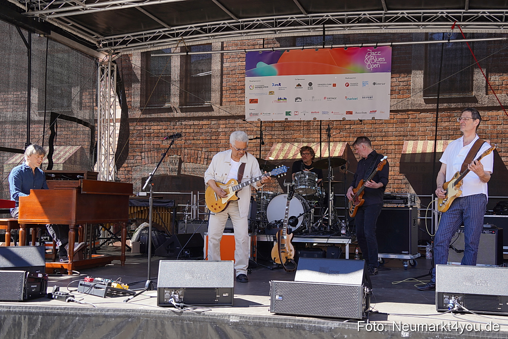 San2 and His Soul Patrol Al Jones Band 0029
