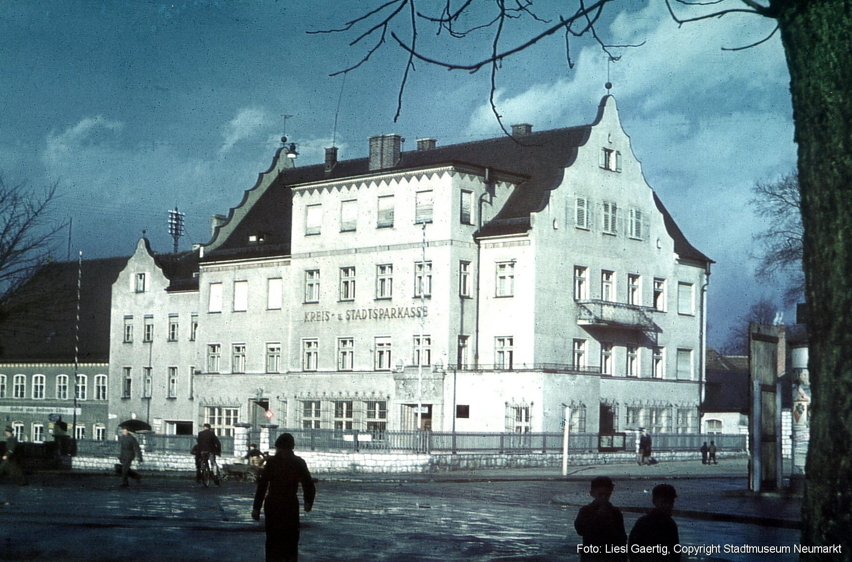 Sparkasse am Oberen Markt 1943