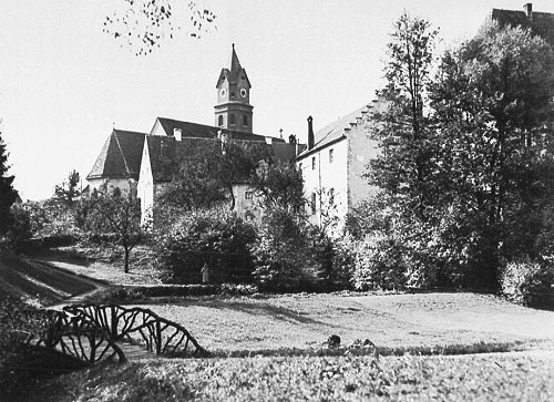 1Neumarkter Schloss mit Hofkirche 1928