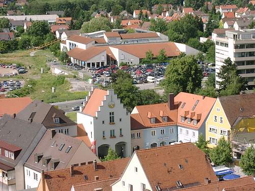 1Unteres Tor Aldi Parkplatz